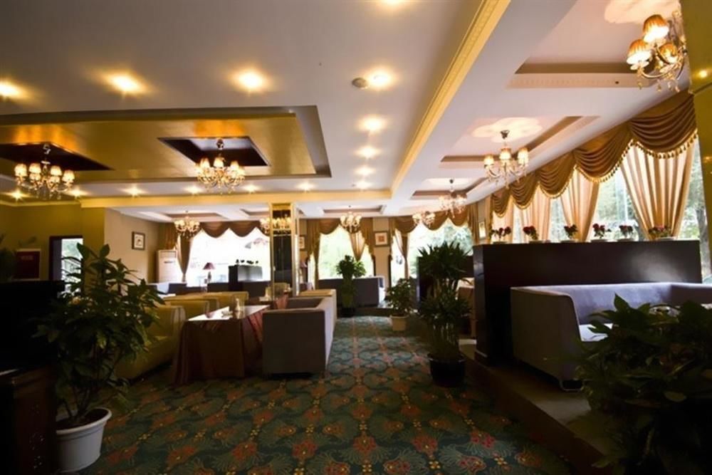 An E Courtyard Hotel Jiu Zhai Gou Branch Jiuzhaigou Bagian luar foto