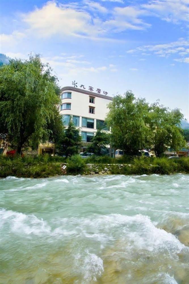 An E Courtyard Hotel Jiu Zhai Gou Branch Jiuzhaigou Bagian luar foto