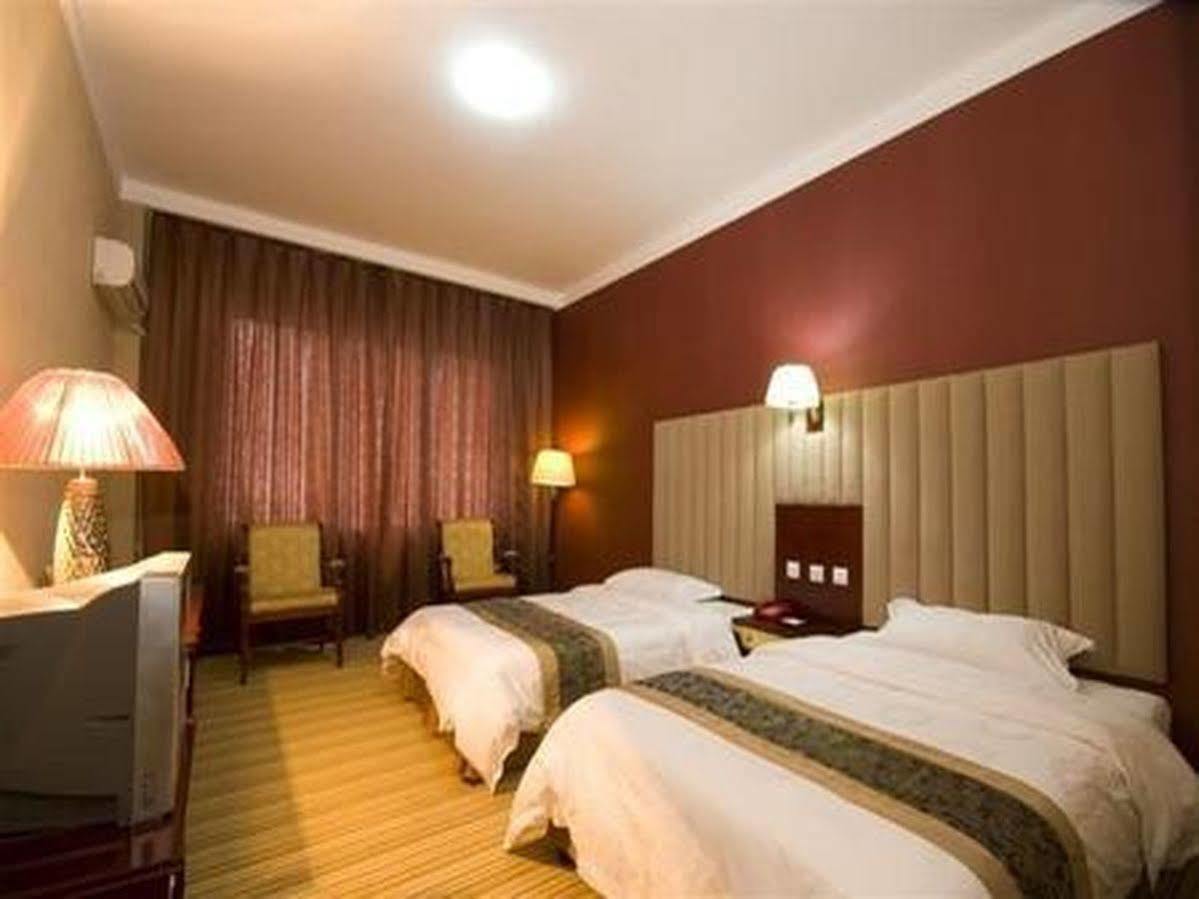 An E Courtyard Hotel Jiu Zhai Gou Branch Jiuzhaigou Bagian luar foto